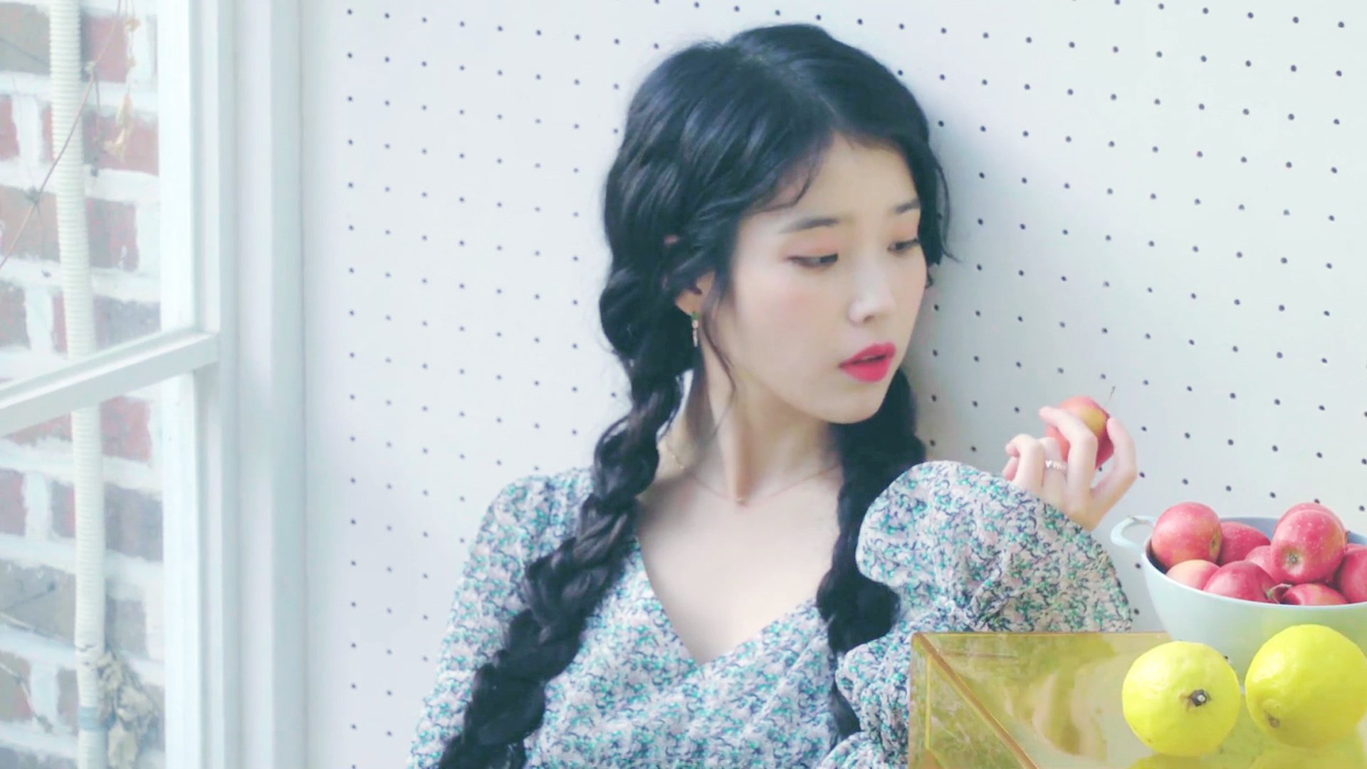 球队防守端加强协作减少漏人和失误提升整体防线稳定性,1.防守有球队员技术的基本要求