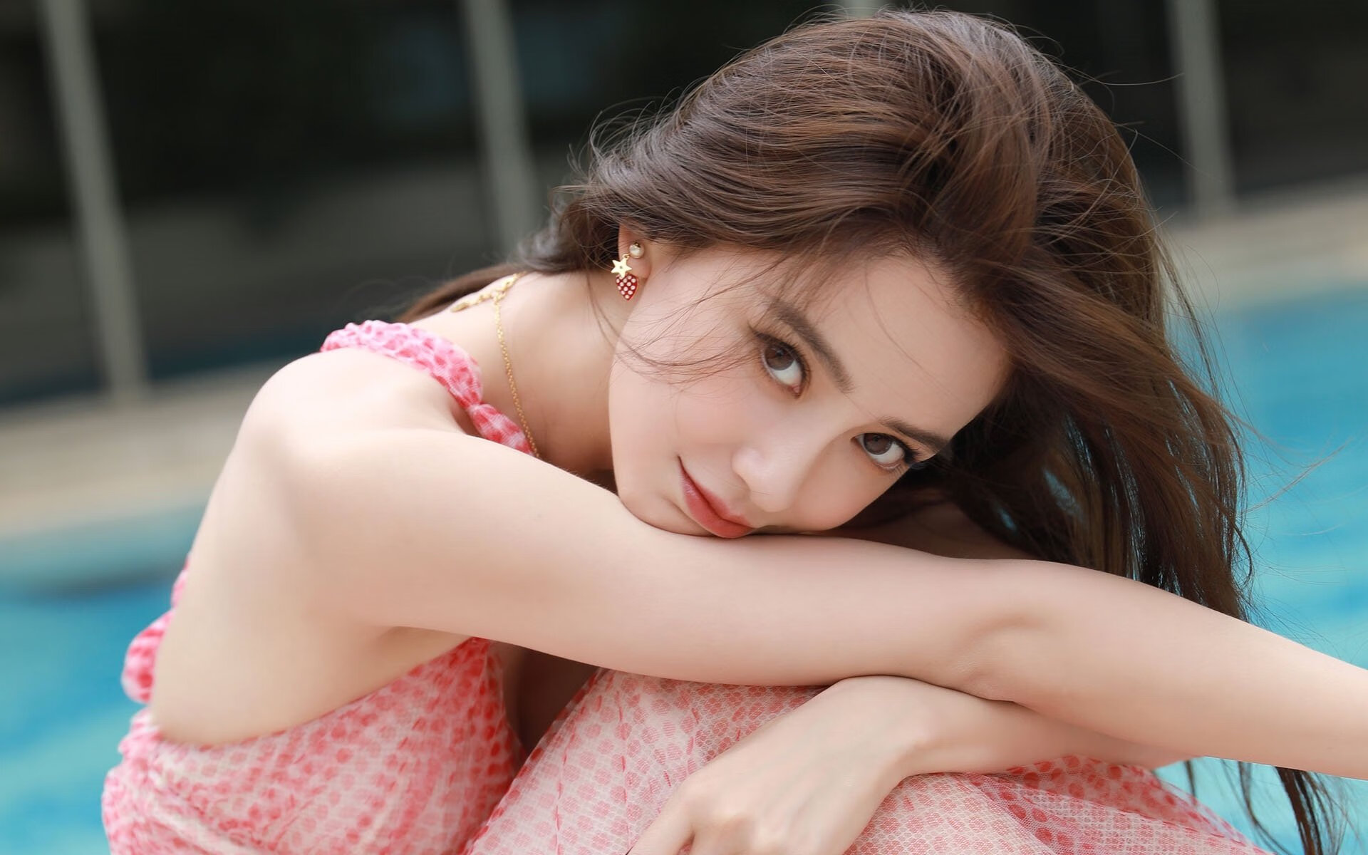 高校篮球实验班纳入数据统计与战术解读双模块，大学篮球试训